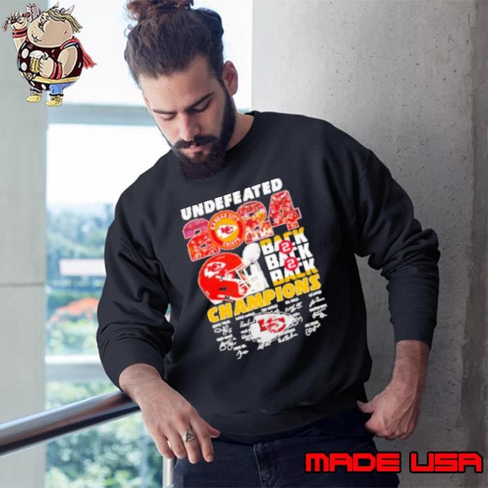 Helmet Undefeated 2024 back 2 back Champions Kansas City Chiefs signatures Sweatshirt