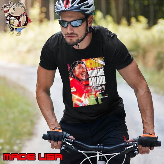 Poster Kansas City Chiefs Congratulations Isiah Pacheco Ed Block Courage Award Signature Unisex