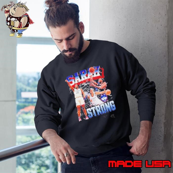 Sarah Strong UConn Huskies 90s Vintage Graphic Sweatshirt