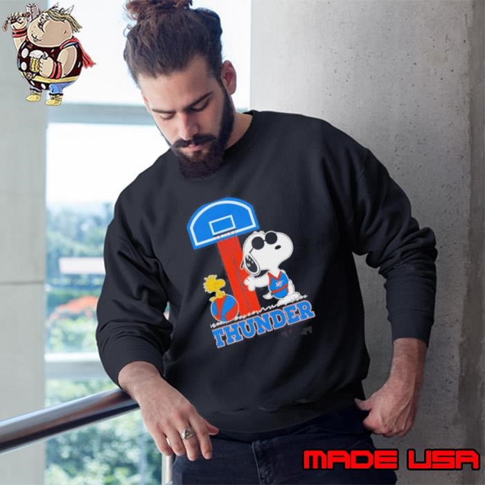 Snoopy And Woodstock Standing OKC Thunder Basketball Sweatshirt