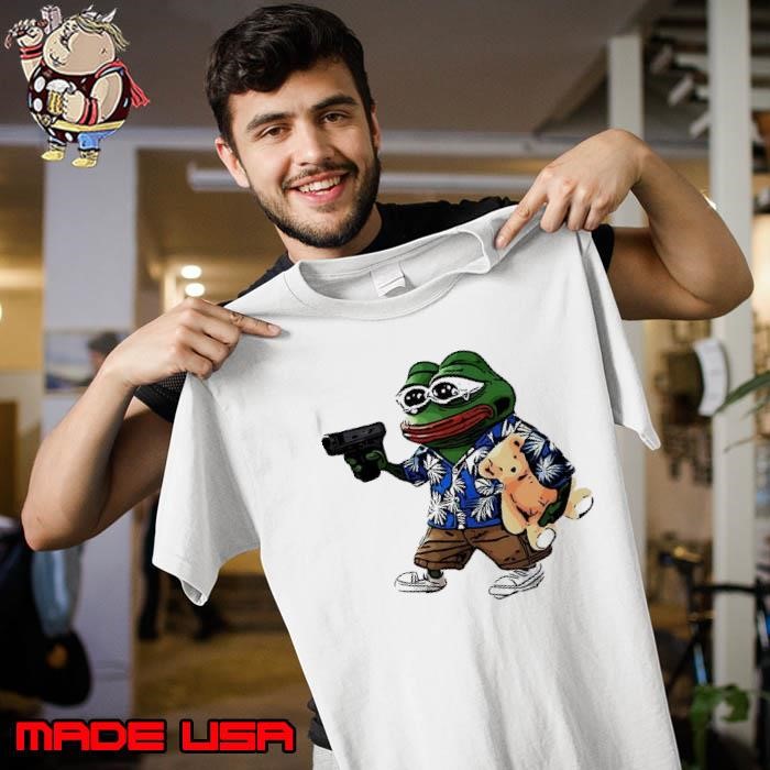 Creasy Fren Frog Holding Bear Gun Unisex