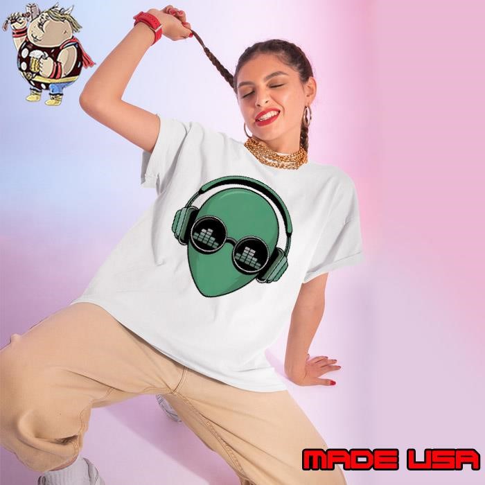 Alien Headphones Equaliser Ladies tee