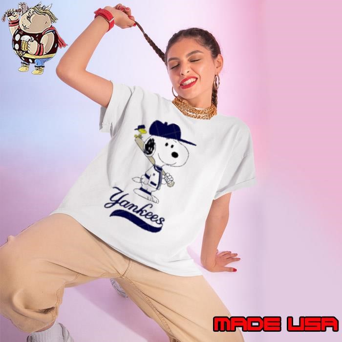 New York Yankees Snoopy Baseball funny cartoon shirt