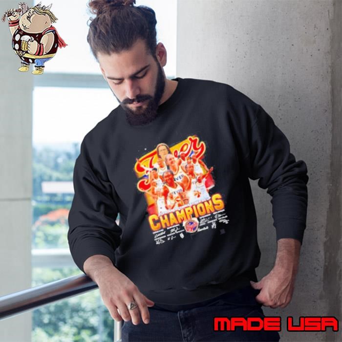 WNBA Commissioner’s Cup 2025 Champion Indiana Fever Premium Sweatshirt